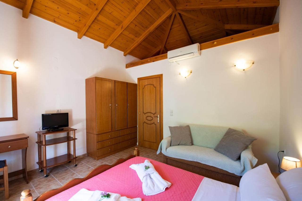 Delphinus Villa Nefeli Áyios Nikítas Exterior photo